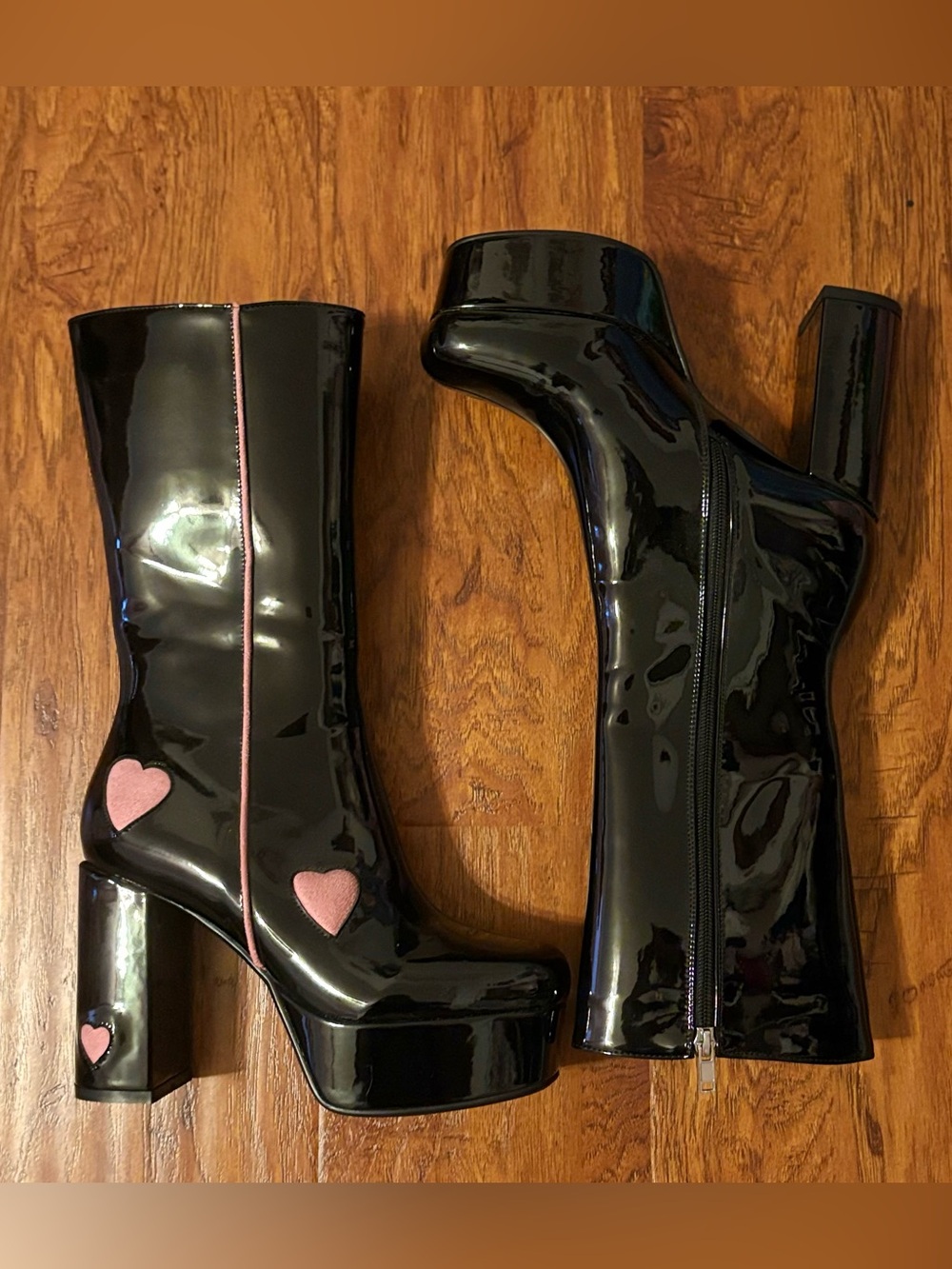 LAMODA HEART PLATFORM BOOTS 🖤